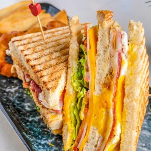 Jumbo Club Sandwich